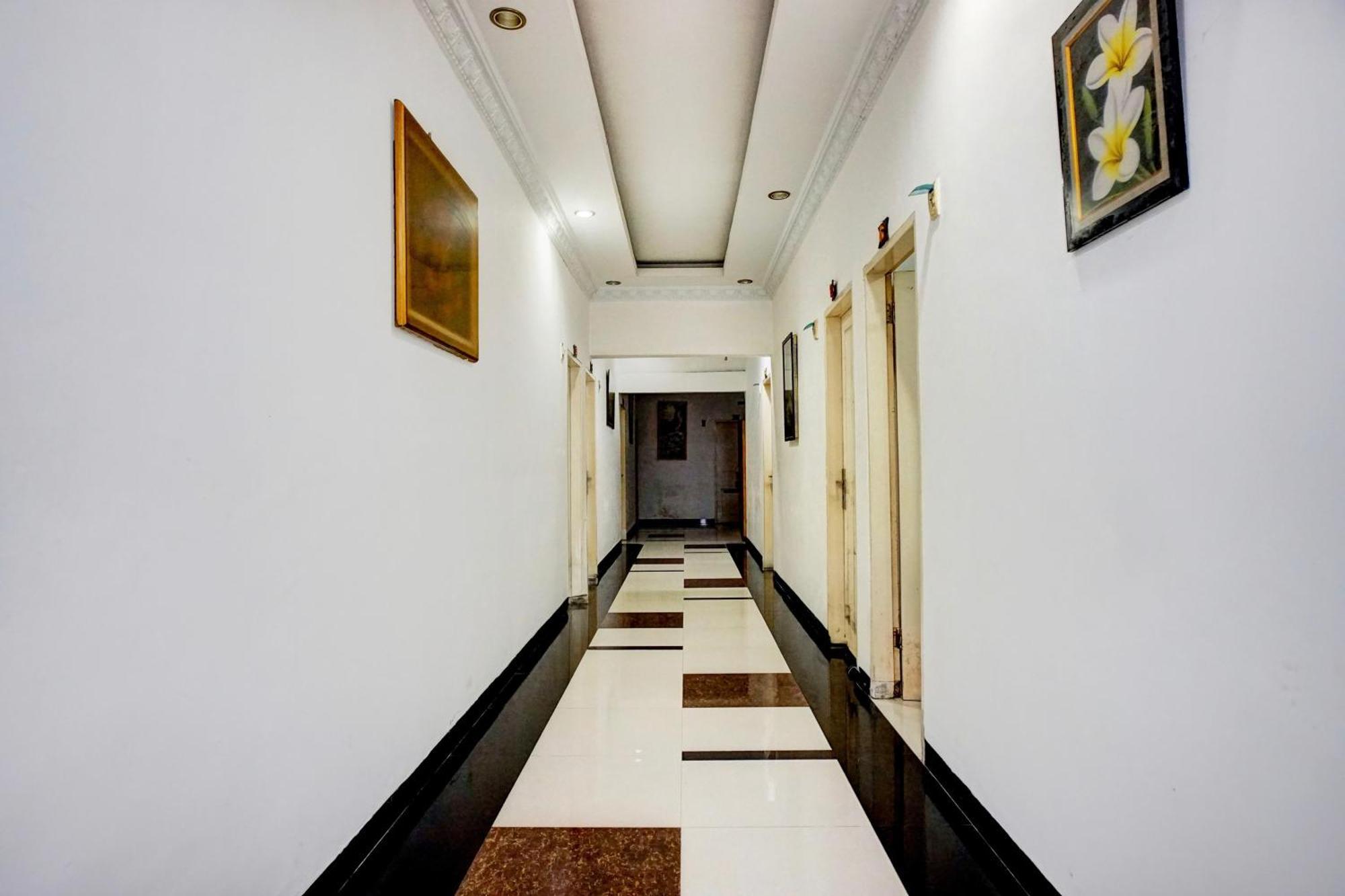 Hotel O Medan City Near Sun Plaza Formerly 99 Residence 3* Medan