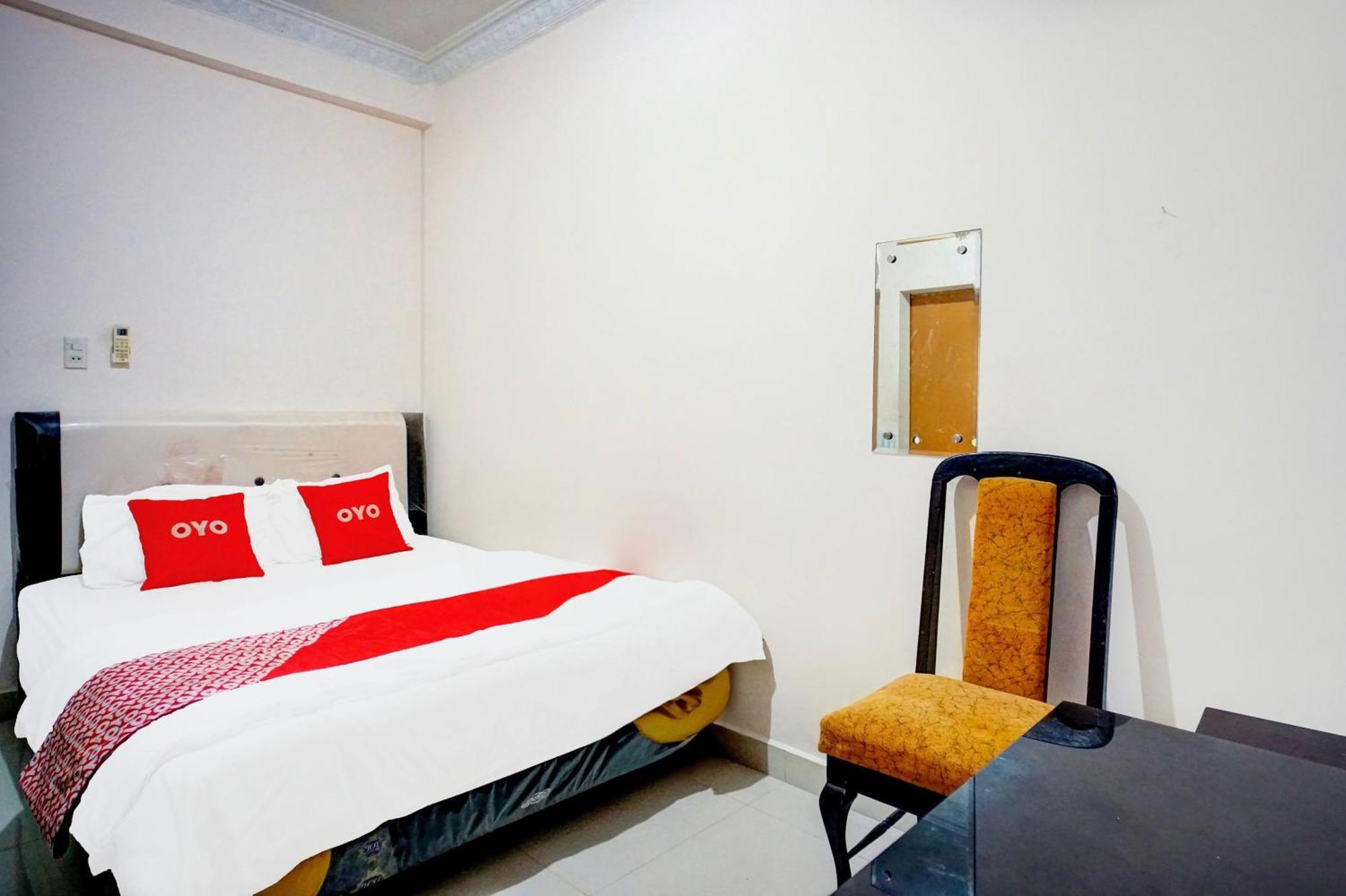 Hotel O Medan City Near Sun Plaza Formerly 99 Residence Hotel 3*